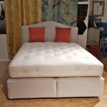 Maßmöbelbau eines Bettes mit Matratze