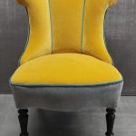 Aufarbeitung eines gelben Sessels mit Samt
